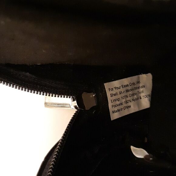 For Your Ease Travel Bag 3 compartment - Picture 5 of 8